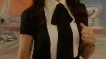 And Just Like That Two-Tone Tie-Neck Blouse worn by Charlotte York (Kristin Davis) as seen in And Just Like That… (S03E10)
