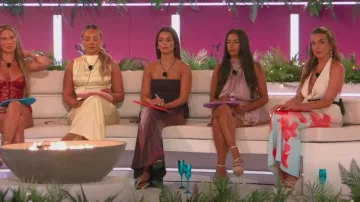 Vestido Mini Halter Neck para Mujer Shein usado por Shakira Khan como se ve en Love Island (S12E53)