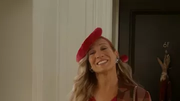 This Plaid Long Coat worn by Carrie Bradshaw (Sarah Jessica Parker) in And Just Like That… (S03E12)