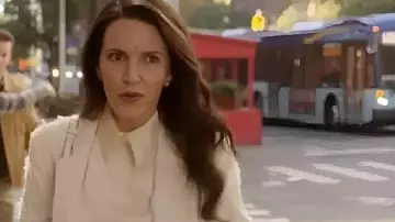 And Just Like That S3 Charlotte York White Coat of Charlotte York (Kristin Davis) in And Just Like That… (S03)