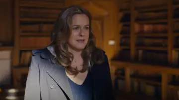 Cinq a Sept Khloe Jacket worn by Fiona Fox (Alicia Silverstone) as seen in Irish Blood (S01E01)