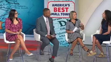 Escarpins Prada en cuir brossé portés par Savannah Sellers comme on le voit dans Today le 20 août 2025