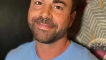 Jimmy Kimmel Live 2025 Mark Rober T-Shirt of Mark Rober in Jimmy Kimmel Live!