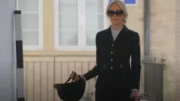 Gafas de sol Tom Ford 5501b para mujer usadas por Amanda Cronin como se ve en The Real Housewives of London (S01E01)