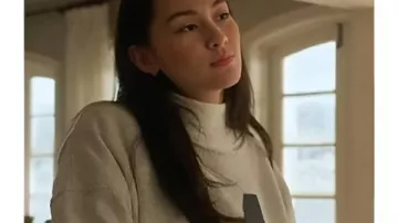 Lola Tung 14 Print Sweatshirt worn by Isabel 'Belly' Conklin (Lola Tung) in The Summer I Turned Pretty (S03E11) || The Summer I Turned Pretty Lola Tung 14 Print Sweatshirt