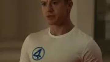 T Shirt de 4 Fantastiques de Johnny Storm / Human Torch (Joseph Quinn) dans Les 4 Fantastiques : Premiers pas