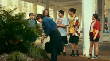 Black sneakers worn by Bear Smallhill (D'Pharaoh Woon-A-Tai) as seen in Reservation Dogs (S03E01)