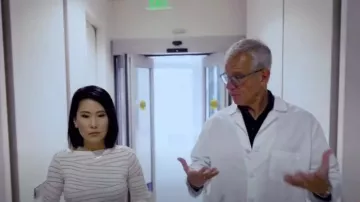 Armani Exchange Studded Shoulders Metallic Stripe Sweater worn by Vicky Nguyen as seen in Today on August 22, 2025