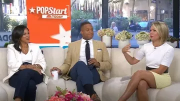 Elie Tahari Stella Blazer fruncido con frente abierto usado por Laura Jarrett como se ve en Today el 22 de agosto de 2025