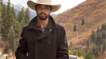 Yellowstone Ryan Bingham Grey Pea Coat worn by Walker (Ryan Bingham) as seen in Yellowstone