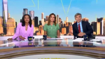 Derek Lam 10 Crosby Judy Robe chemise cargo ceinturée portée par Rebecca Jarvis comme on le voit dans Good Morning America le 22 août 2025