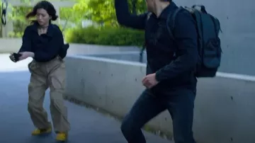 Onitsuka Tiger Yellow/Black Mexico 66 Zapatillas usadas por Rebecca (Reina Hardesty) como se ve en Butterfly (S01E05)