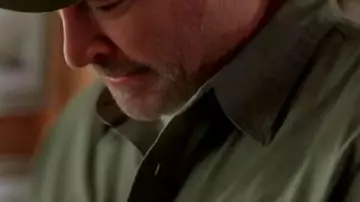 Harry Sully Sullivan Shirt worn by Harry 'Sully' Sullivan (Scott Patterson) in Sullivan's Crossing (S03) || Sullivans Crossing S03 Harry Sully Sullivan Shirt