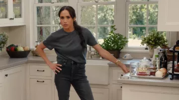 Jean Anine Bing Beck porté par Meghan Markle comme on le voit dans With Love, Meghan (S01E03)