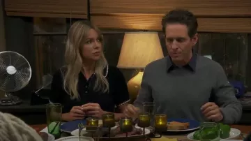 Maje Cotton Scalloped Collar T Shirt worn by Deandra 'Dee' Reynolds (Kaitlin Olson) as seen in It's Always Sunny in Philadelphia (S17E07)