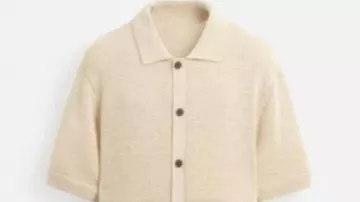 My Lottery Dream Home David Knit Shirt worn by Self - Host (David Bromstad) as seen in My Lottery Dream Home (S18E03)