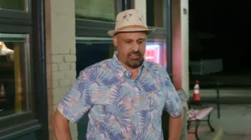 Izod Dockside Chambray Button Down Shirt worn by Gino Palazzolo as seen in 90 Day Fiancé: Happily Ever After (S09E07)