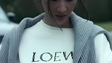 Olivia Munn Loewe T-Shirt worn by Sam (Olivia Munn) in Your Friends & Neighbors (S01) || Your Friends And Neighbors Olivia Munn Loewe T-Shirt