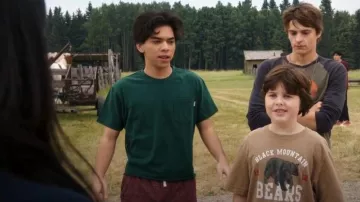 Jaisel Menswear Kuwalla Tee in Jungle Green worn by Lee Garcia (Myles Perez) as seen in My Life with the Walter Boys (S02E01)