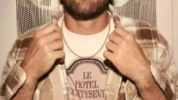 Travis Kelce Hotel Graphic T-Shirt