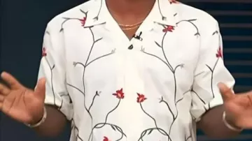 White Floral Print Shirt worn by Scott Evans in Access Hollywood 2025