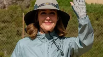 Rose Byrne Jacket worn by Rose Byrne in Platonic (S02) || Platonic S02 Rose Byrne Jacket