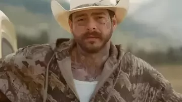 Sweat à capuche Skims Realtree Camo porté par Post Malone dans la campagne Skims de Post Malone | mercredi 20 août 2025 Virgin Radio Chat