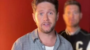 The Voice S28 Camisa a cuadros gris usada por Niall Horan como se ve en The Voice