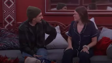 Papinelle Kate Modal Soft Crop portée par Kelley Jorgensen comme on le voit dans Big Brother (S27E02)