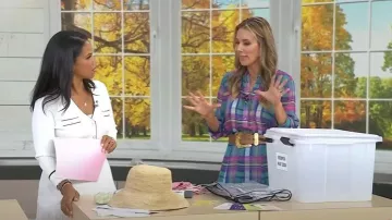 L’Agence Cosette Crop Shirt porté par Sarah Eggenberger tel que vu dans Today le 1er septembre 2025
