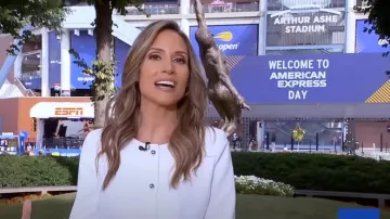 Derek Lam 10 Crosby Elizabeth Peplum Veste portée par Rhiannon Ally comme on le voit dans Good Morning America le 1er septembre 2025