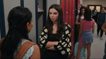 Volcom Daised Daze Shrug Sweater Cardigan worn by Grace (Ellie O'Brien) as seen in My Life with the Walter Boys (S02E01)