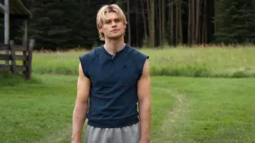 BDG Olly Cut Off Raglan Sweatshirt worn by Cole Walter (Noah LaLonde) as seen in My Life with the Walter Boys (S02E04)