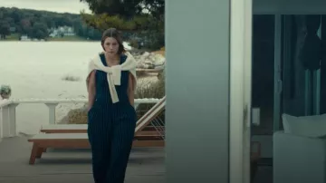 Polo Ralph Lauren Pinstripe Wide Leg Pants porté par Chloe Taylor (Jessica Biel) comme on le voit dans The Better Sister (S01E07)