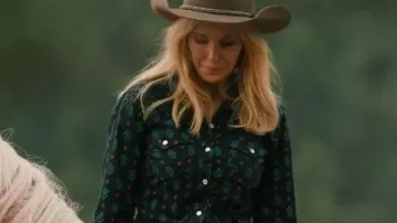 Yellowstone S5 Beth Dutton Printed Shirt worn by Beth Dutton (Kelly Reilly) in Yellowstone (S05)