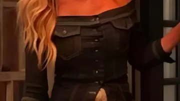 Off Shoulder Denim Top worn by Carrie Bradshaw (Sarah Jessica Parker) in TV Series And Just Like That S03