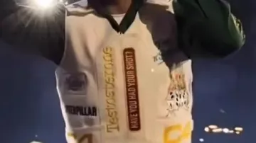 White Vest worn by Drake in Wireless Festival 2025