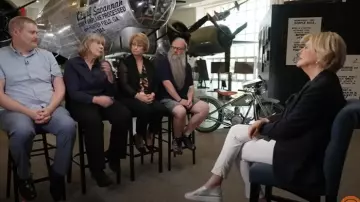 Ilse Jacobsen Tulip Sneaker worn by Anne Thompson as seen in Today on  September 2, 2025