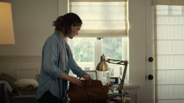 Clare V Simple Tote worn by Sylvia (Rose Byrne) as seen in Platonic (S02E06)