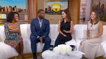 Vestido de suéter con estampado africano D'iyanu Marah usado por Janai Norman como se ve en Good Morning America el 2 de septiembre de 2025