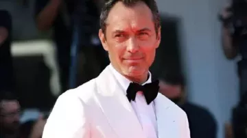 The 82nd Venice International Film Festival Blazer worn by Jude Law in Venice Film Festival | 82nd Venice International Film Festival Kicks Off In Italy