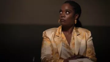 Pinko Chambave Blusa Raso Top worn by Sabrina Hollins (Novi Brown) as seen in Tyler Perry's Sistas (S08E01)