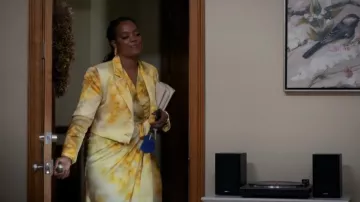 Pinko Carasina Gonna Raso Skirt worn by Sabrina Hollins (Novi Brown) as seen in Tyler Perry's Sistas (S08E01)