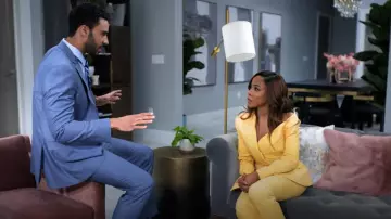 Jacquemus Le Pantalon Cordao Pantalon évasé porté par Andrea 'Andi' Barnes (KJ Smith) vu dans Sistas de Tyler Perry (S08E14)