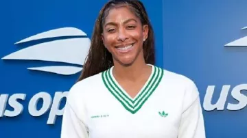 Le pull blanc porté par Candace Parker dans Venus Williams fait partie des conversations sur le GOAT, c’est sûr ???? #YouGotThis