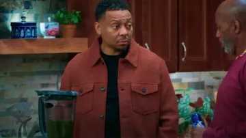 Camisa de trabajo de mezcla de lana CPO de Schott NYC usada por Jeremy (Na'im Lynn) como se ve en Tyler Perry's Assisted Living (S05E18)