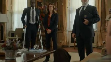 Theory Demitria Good Wool Suiting Pants worn by Ambassador Kate Wyler (Keri Russell) as seen in The Diplomat (S02E04)