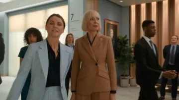 Burberry Single Breasted Wool Blazer worn by Grace (Allison Janney) as seen in The Diplomat (S02E06)