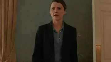 Theory Classic Fitted Stretch Silk worn by Ambassador Kate Wyler (Keri Russell) as seen in The Diplomat (S02E06)