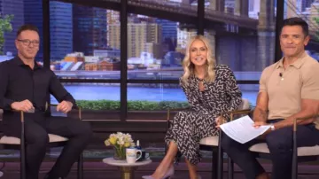 Isabel Marant Ibelky Vestido estampado fruncido usado por Kelly Ripa como se ve en LIVE with Kelly and Mark el 8 de septiembre de 2025